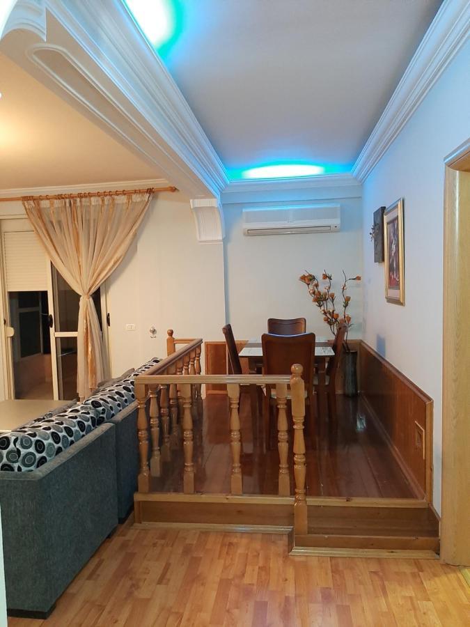 Apartamento Apartament Egzoni City Center Berat Exterior foto